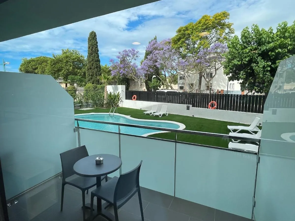 Hotel C31 Castelldefels 2*,  Spanje